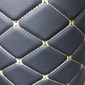 Экокожа на поролоне Черная нить Шампань