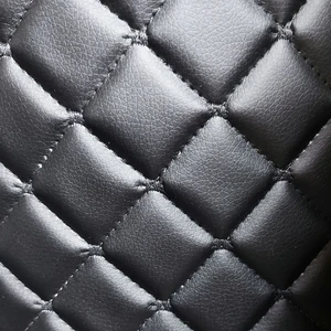 Экокожа на поролоне Черна нить черная